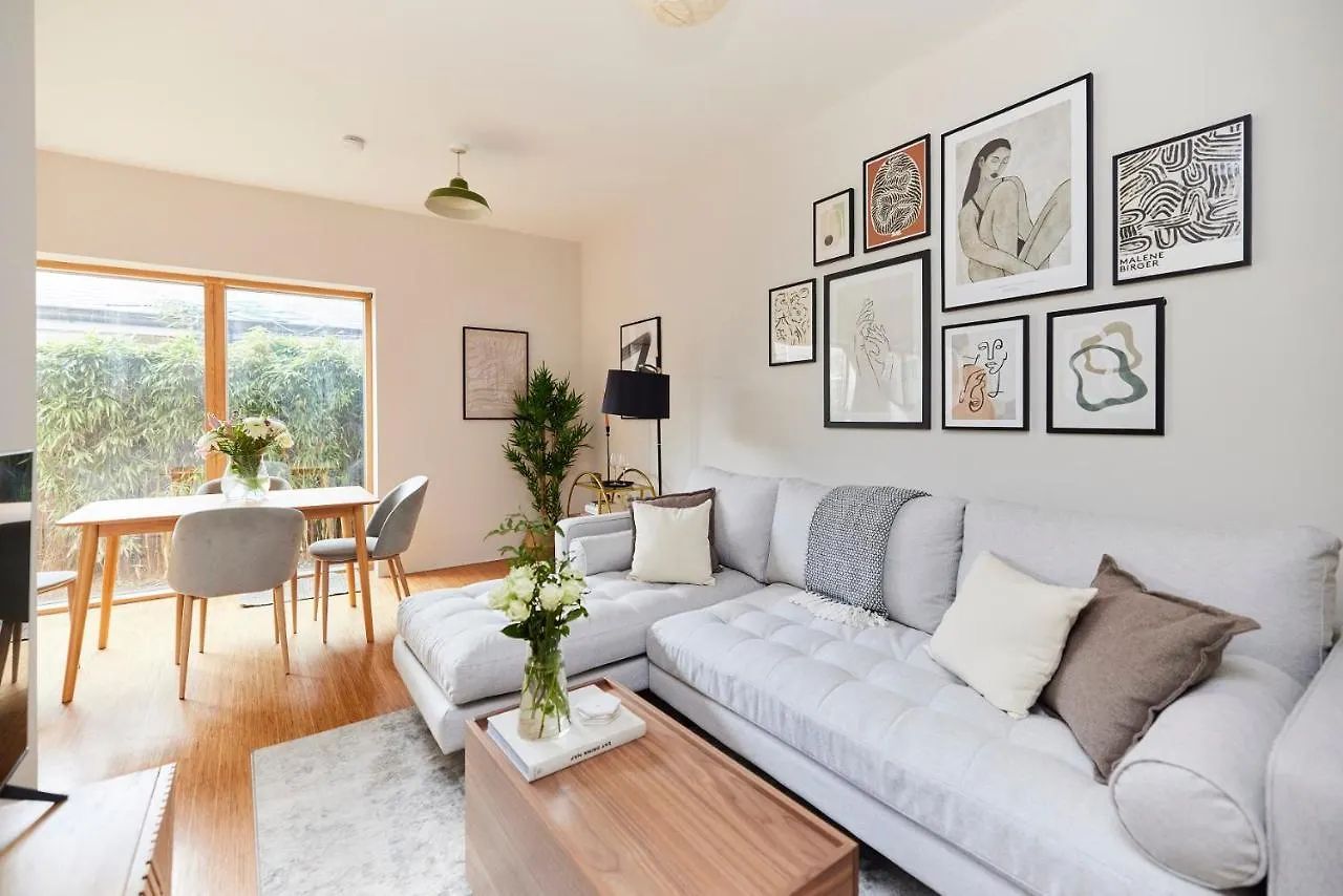 The Southwark Wonder - Charming 1Bdr Flat With Patio Apartment London