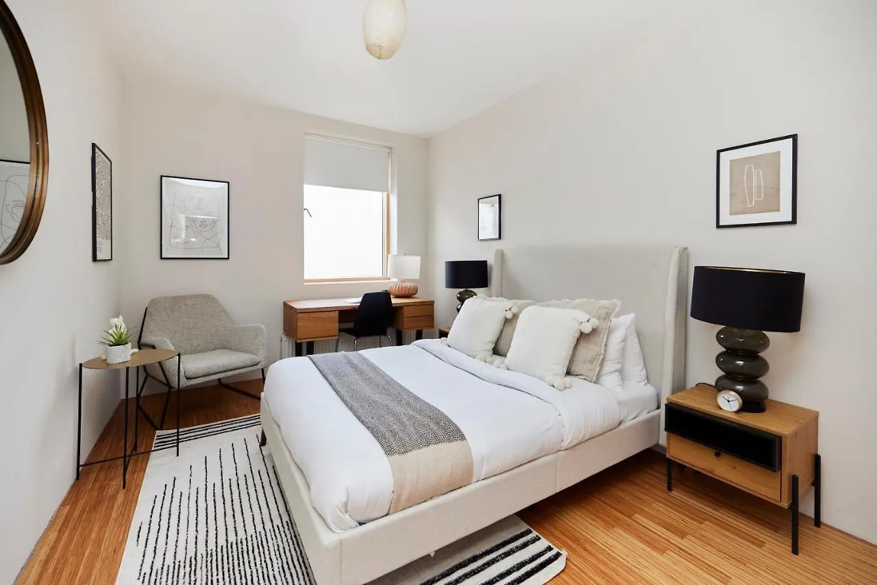The Southwark Wonder - Charming 1Bdr Flat With Patio Apartment London United Kingdom