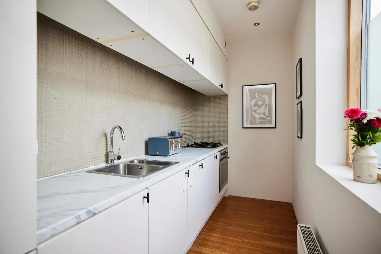 The Southwark Wonder - Charming 1Bdr Flat With Patio Apartment London United Kingdom